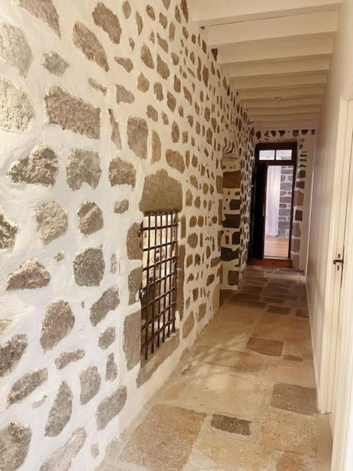 Logis Du Chandelier Le Puy-en-Velay المظهر الخارجي الصورة