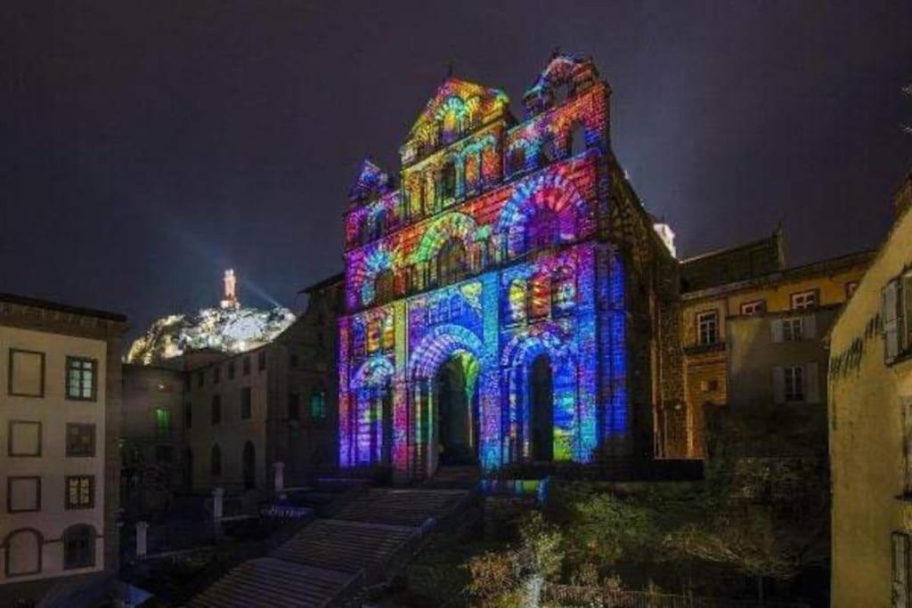 Logis Du Chandelier Le Puy-en-Velay المظهر الخارجي الصورة