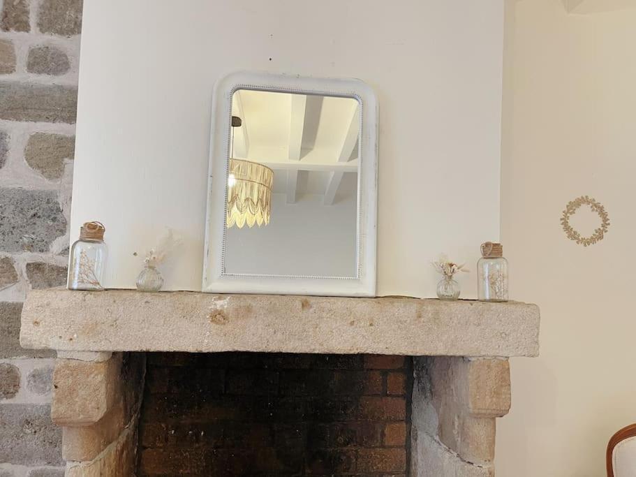 Logis Du Chandelier Le Puy-en-Velay المظهر الخارجي الصورة