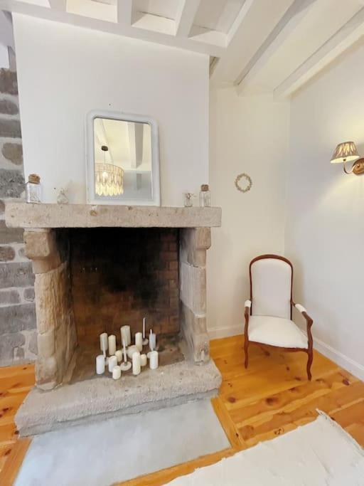 Logis Du Chandelier Le Puy-en-Velay المظهر الخارجي الصورة